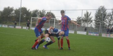 Overzicht amateurvoetbal: SC Loppersum verslaat gehavend NEC Delfzijl